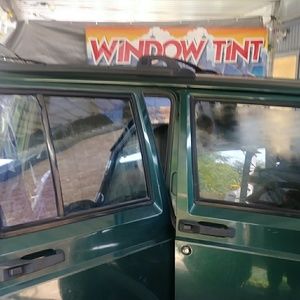 WINDOW TINTING😎$69.99POLARIZADO
